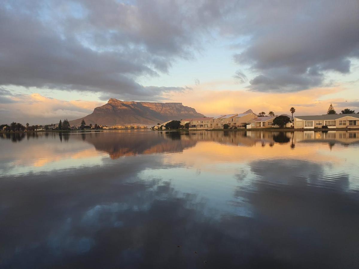 Woodbridge Lodge Cape Town Exterior foto